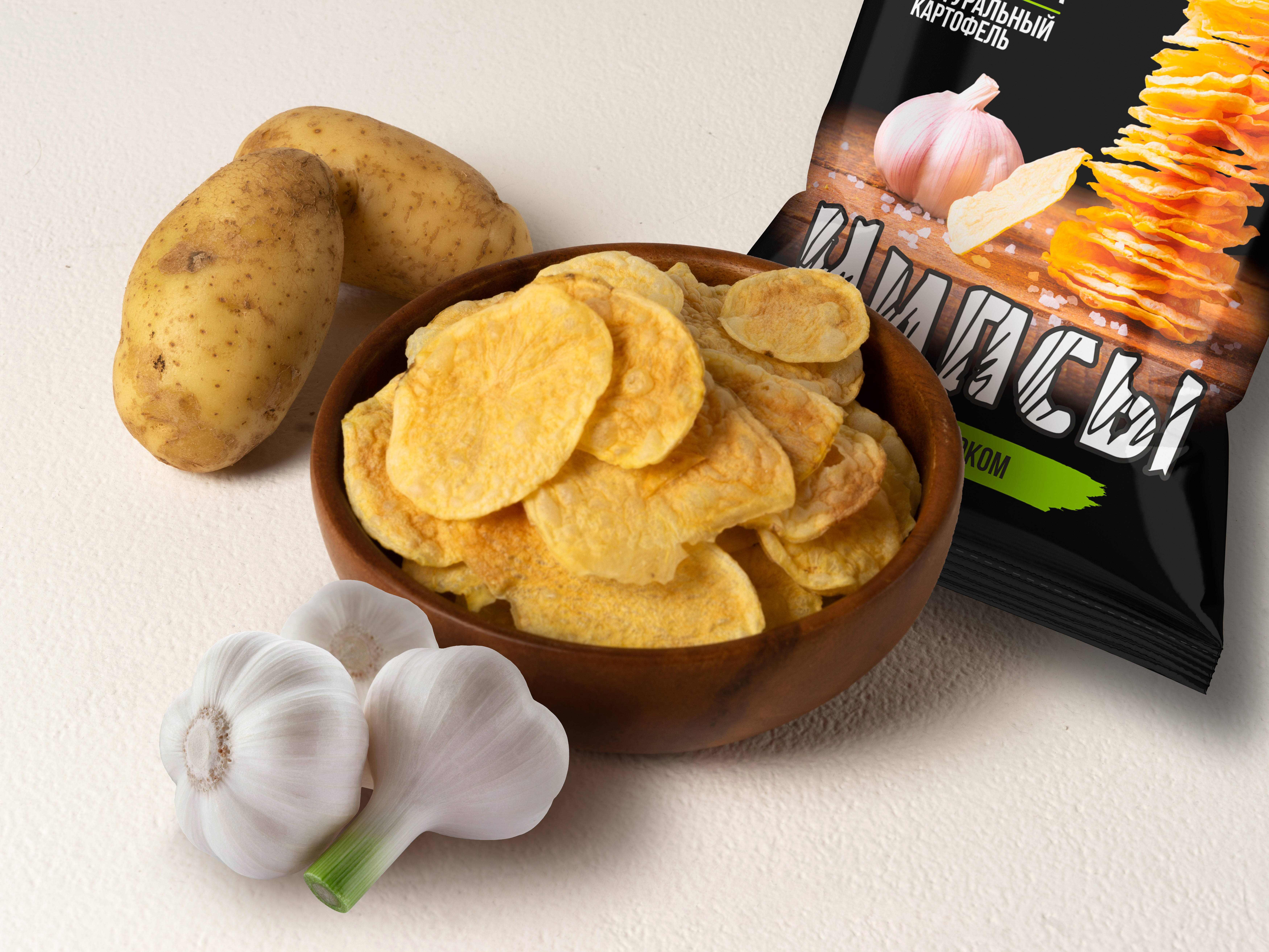 Картофельные чипсы с чесноком купить